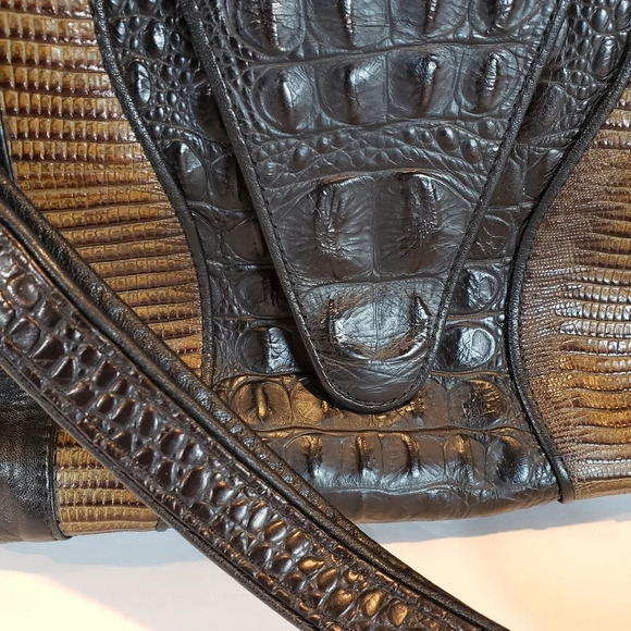 D'ONOFRIO Black Leather Designs Bag Adjustable Strap Crocodile Purse - Picture 3 of 16